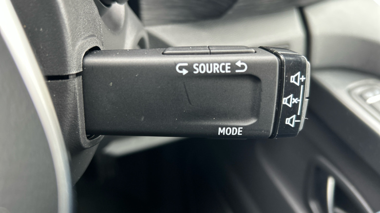 Renault Trafic Lwb Diesel LL30 Blue dCi 150 Extra Sport [Safety] Crew Van